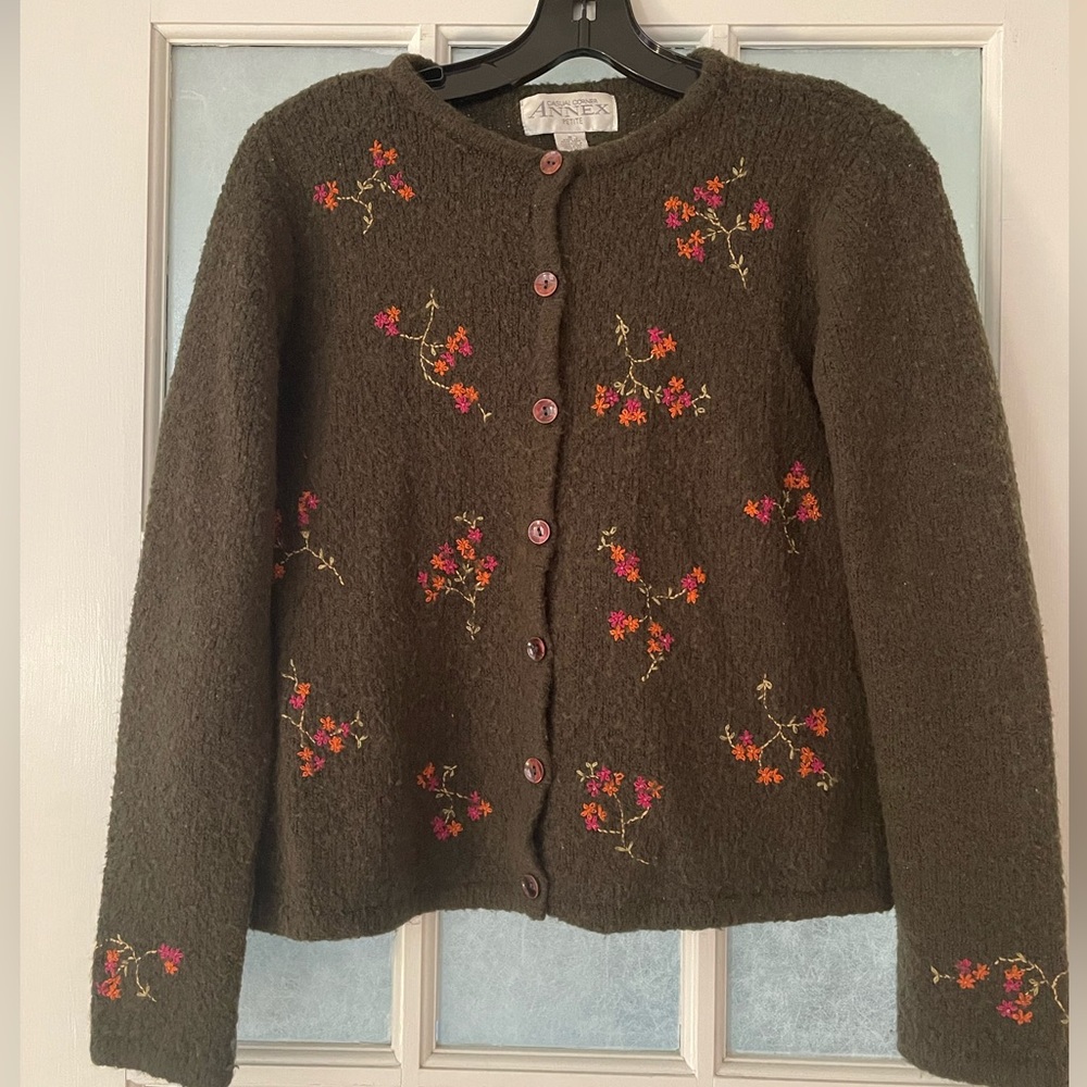 Vintage embroidered caridigan